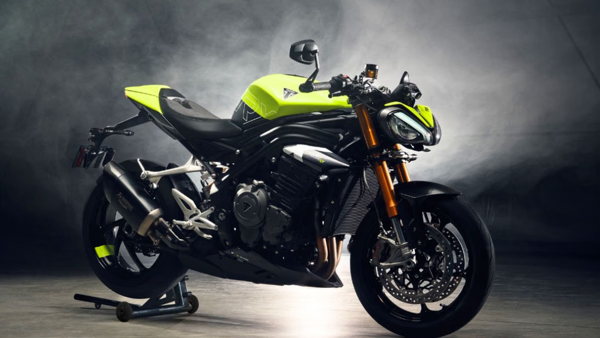 Triumph Speed Triple 1200 RX Launched
